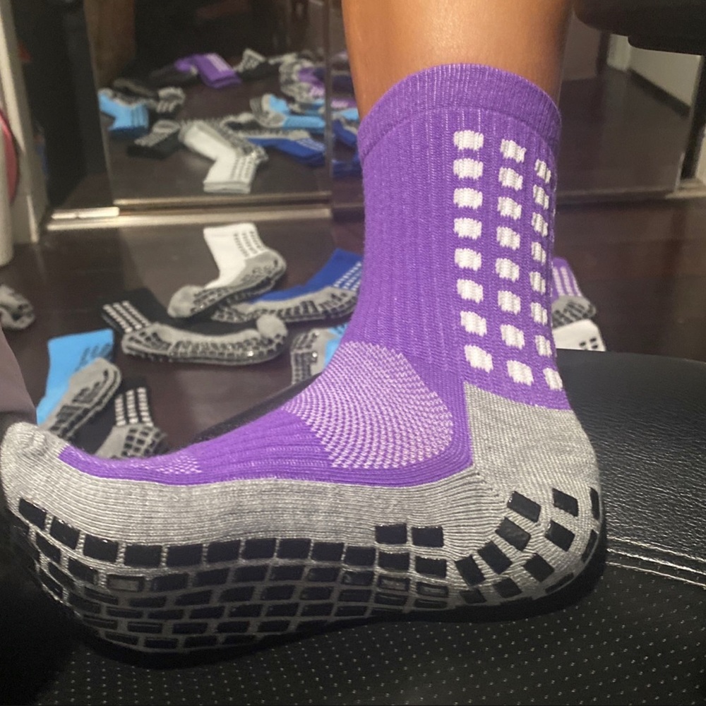 Soccer grip socks